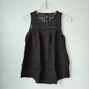 Black tank top, loose fit, lace neckline - S